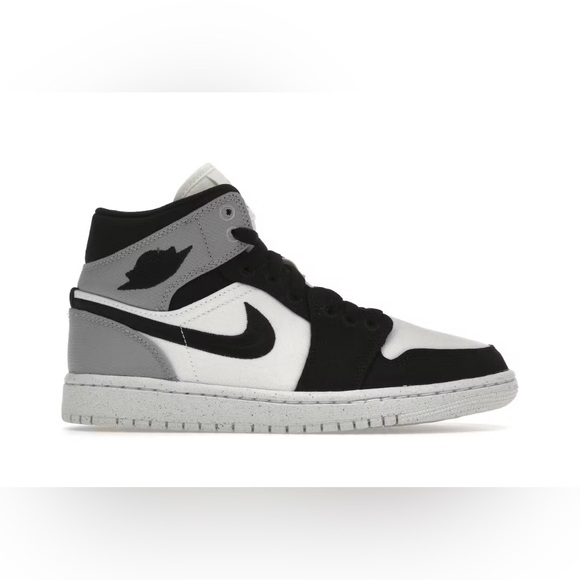 Jordan Shoes - WOMEN’S AIR JORDAN 1 MID SE